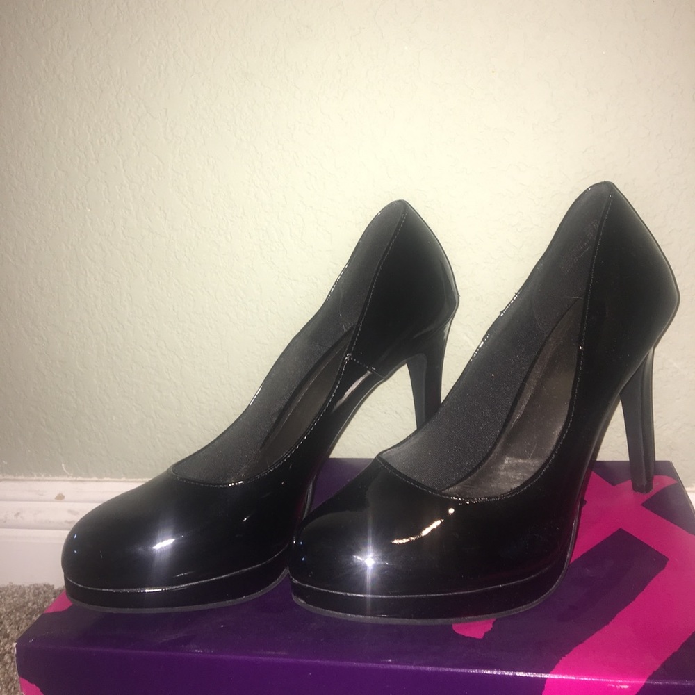 Black heels